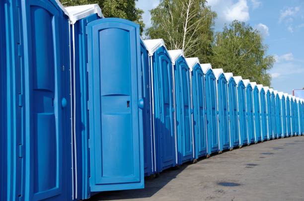 Best Portable restroom trailer rental  in Seagraves, TX